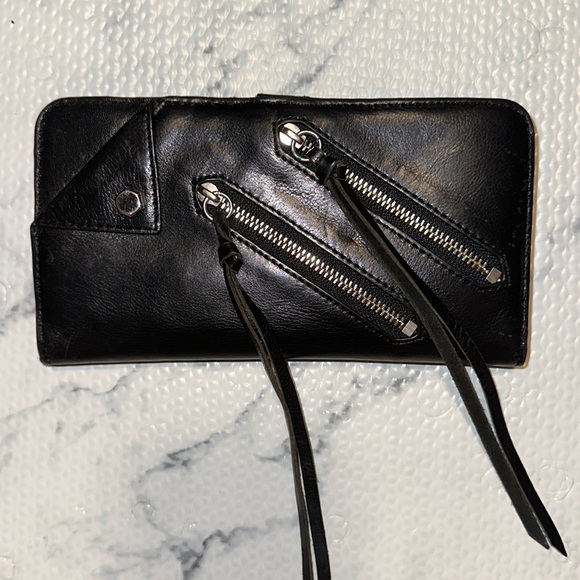 Rebecca Minkoff wallet - Picture 1 of 3